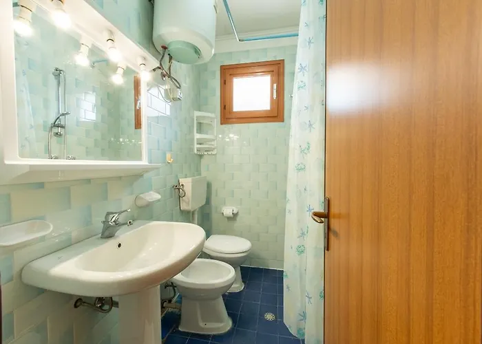 Two Steps From The Sea Puccini Seahouse * Lido Adriano