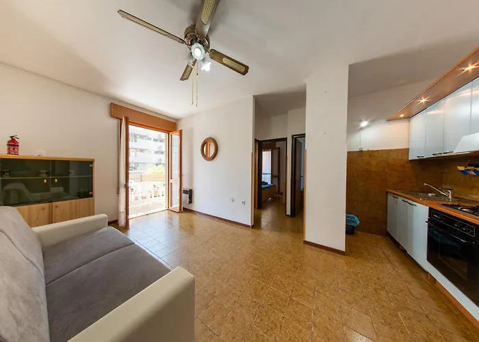 Two Steps From The Sea Puccini Seahouse Daire *