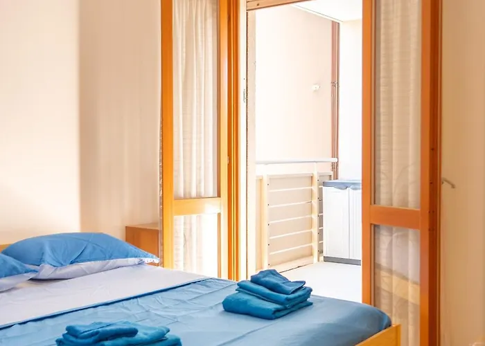 Two Steps From The Sea Puccini Seahouse